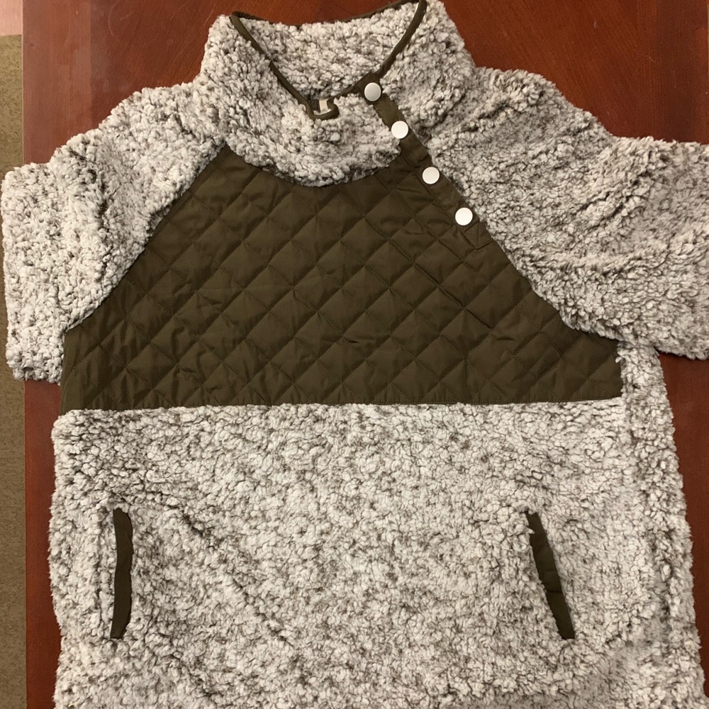 Fuzzy pullover sweater